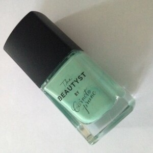 Vernis The Beautyst by Carnet Prune