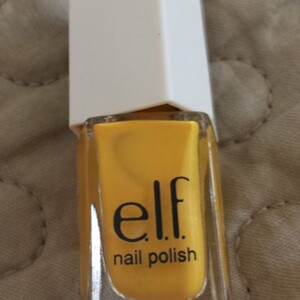 vernis jaune