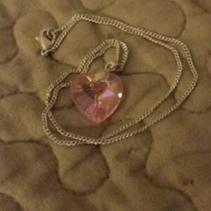 collier coeur rose