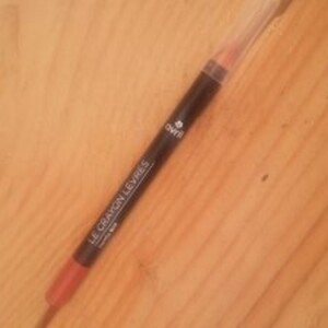 crayon à lèvre nude BIO