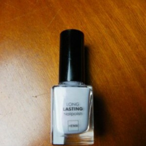 Long lasting nailpolish