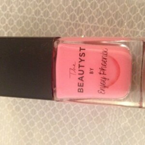 Vernis The Beautyst by Enjoy Phoenix