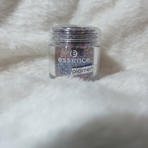 Pigment paillettes Essence