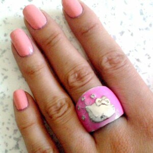 Bague Hello Kitty by Victoria Couture émaillée r