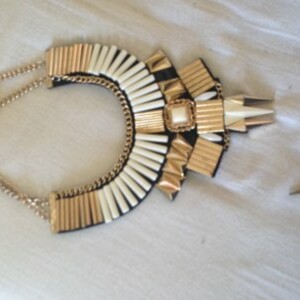 Collier