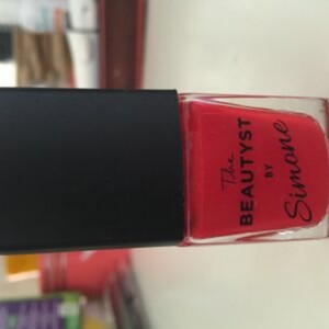 vernis rouge By Simone
