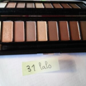 Palette nude beige