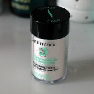 poudre exfoliante metamorphose