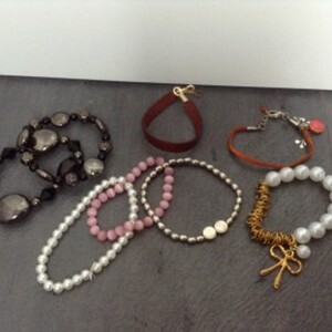 Lot bracelet tout genre