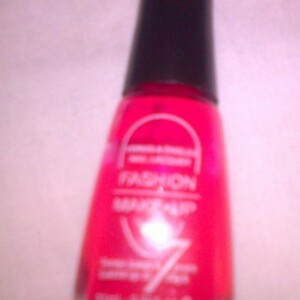 vernis rose/rouge fluo numéro 4 Fashion makeup