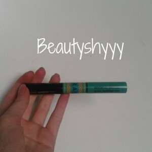 Eye liner double vert et noir Sephora.