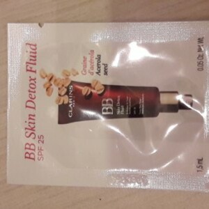 BB skin detox fluid spf 25