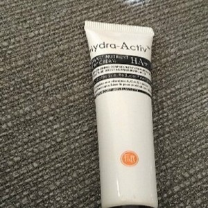 Hydra Activ Smart Nutrient Vital Moisture Day Crea