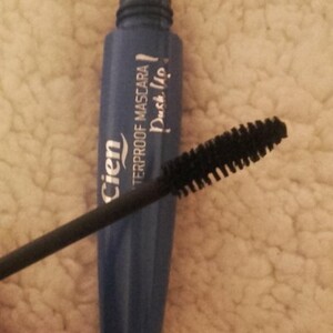 Mascara waterproof