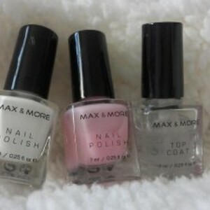 Lot de vernis