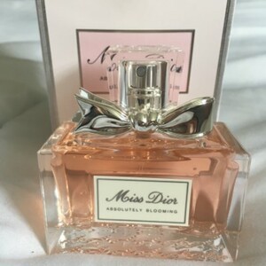 Miss Dior Absolutely Blooming