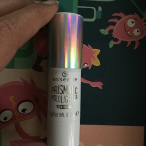 Prismatic hololighter stick