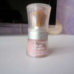 Blush minerals