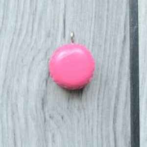 pendentif macaron rose