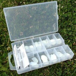 Boite avec ongles