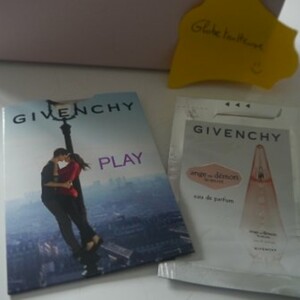 Echantillons Givenchy