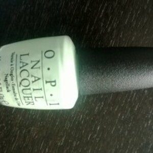 Vernis OPI Gargantuan Green Grape