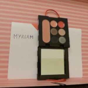 Mini palette maquillage