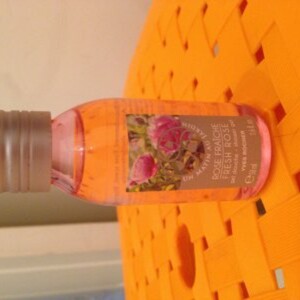 Gel douche rose fraîche