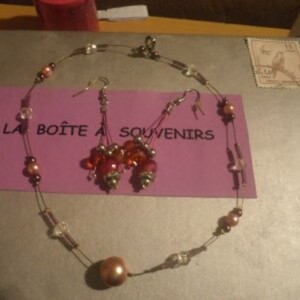 Lot bijoux ( fait mains)