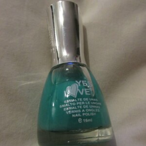 Vernis vert d'eau