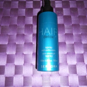 Spray anti pelliculaire