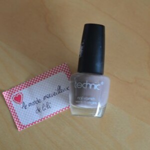 VERNIS MARRON