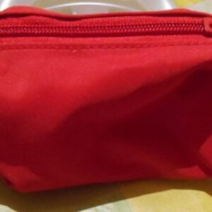 trousse rouge