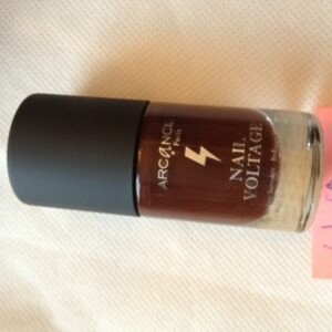 vernis Nail Voltage Stylish Brown