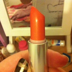 rouge a levres orange mat n°26