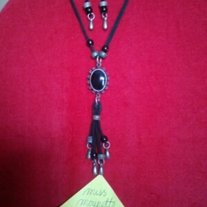 Parure collier boucles d'oreilles gothique médié