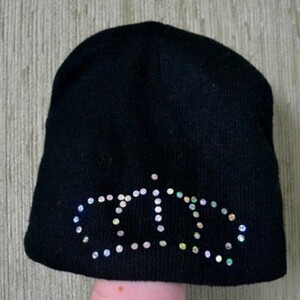 Bonnet Noir Couronne Strass