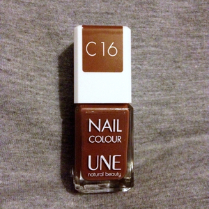 Nail colour C16