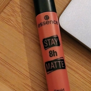 Rouge à lèvres liquide
