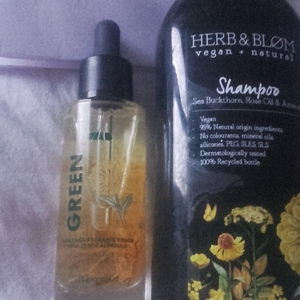 Shampooing et huile nourrissante visage