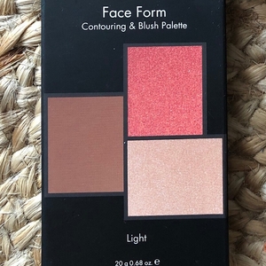 Palette contouring Sleek light