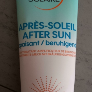 Après-soleil hydratant amplificateur de bronzage.