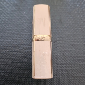 Stunning pink Red 110 La lumière rouge