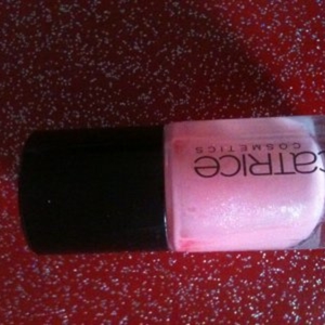 ultimate nail lacquer