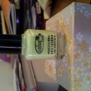 Vernis vert menthe "London Calling"