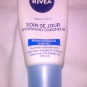 soin de jour hydratant fraicheur aqua effect