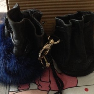 2 petites bourses cuir