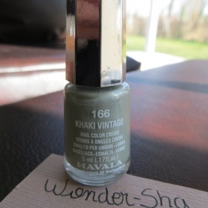 Vernis Mavala Khaki Vintage