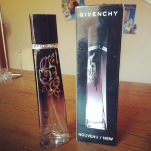 Parfum Verry Iresistible de Givenchy