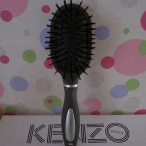 Brosse a cheveux Frack Provost